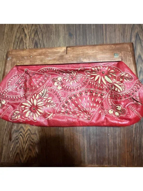 Rare Vintage RAFÉ Red Cut Out Leather‎ Clutch with Wooden Handle