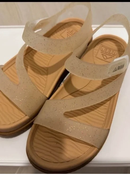 NWOT Reef Toddler Glitter Strappy Sandals