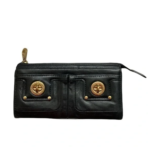 Marc by Marc Jacobs black leather turnlock wallet pouch