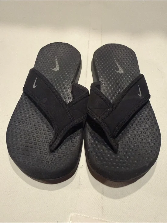 Nike Kids Black Slide Sandals with Grey Swoosh