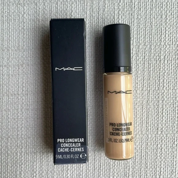 MAC Cosmetics Pro Longwear Concealer NC20