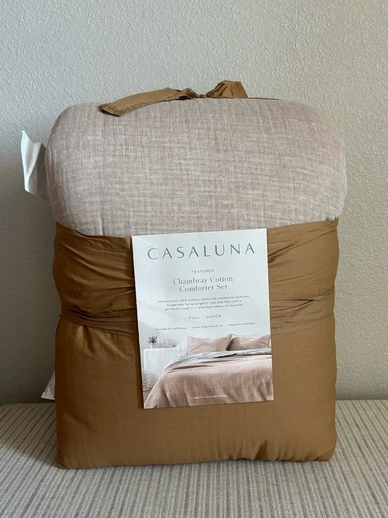 NWT Full/Queen Textured Chambray Comforter & Sham Set Warm Brown - Casaluna