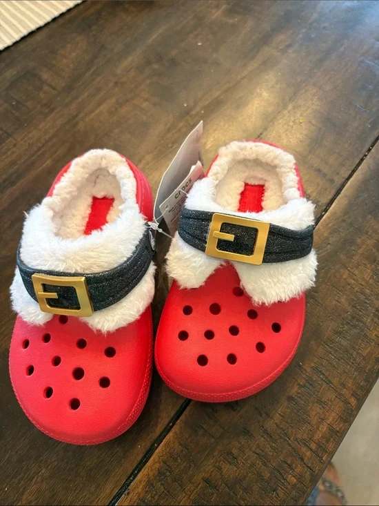 CROCS Red Kids Faux-Fur Lined Clog with Buckle Strap SZ 10C