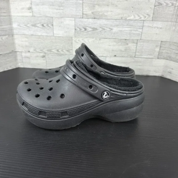 CROCS Black Classic Lined Clog