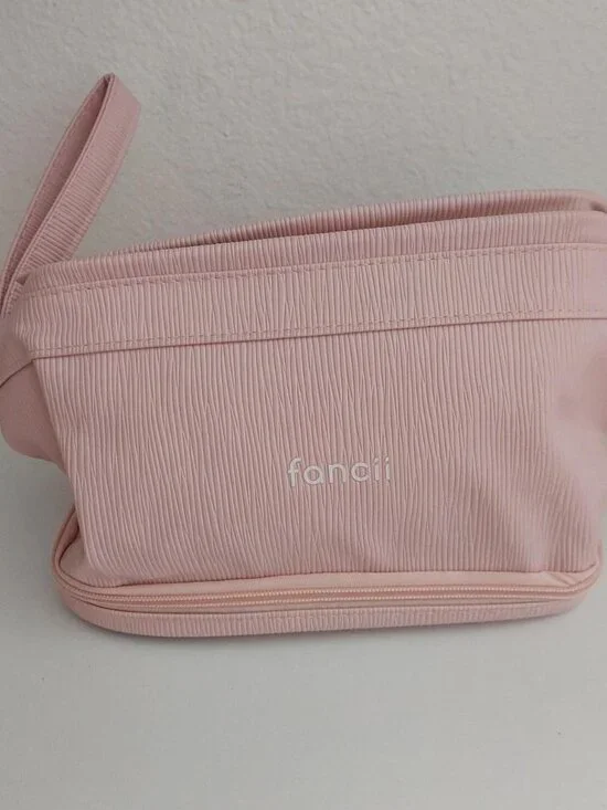 Pink Fancii travel bag #luggage #organizer