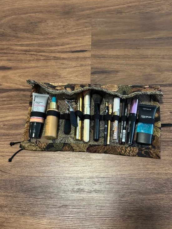 Makeup & Brush Roll Mat