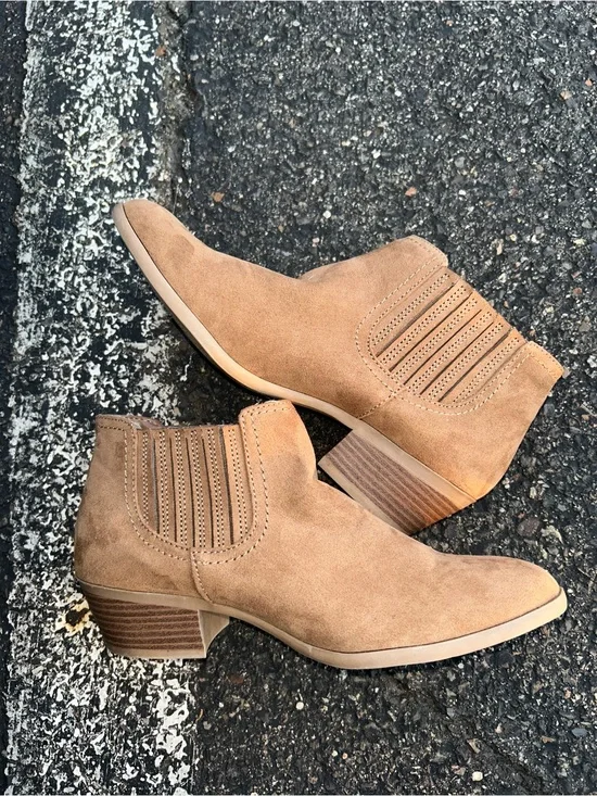 American Eagle Ankle Boots - Chelsea Style womens 8W