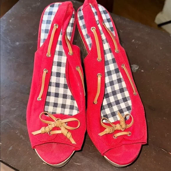 Dexter Women's Red Wedge Heel Sandals Size 8 Slip-On Open Toe Summer Shoes