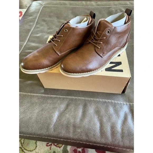 Madden NYC Hoffman Chukka Boot Lace Up Cognac‎ Mens Shoes Size 8 - New in Box