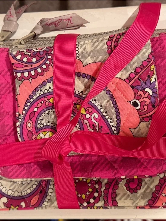 Vera Bradley Pink Paisley Quilted Makeup Trio
