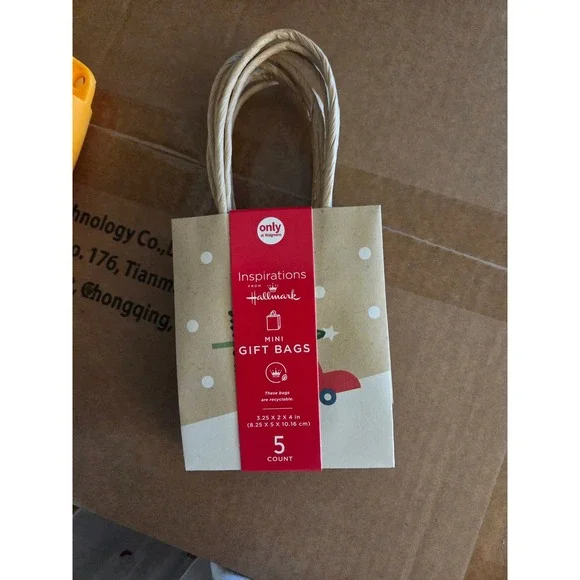 Hallmark Inspirations Christmas Mini Gift Bags 5 Count Assorted Holiday Designs