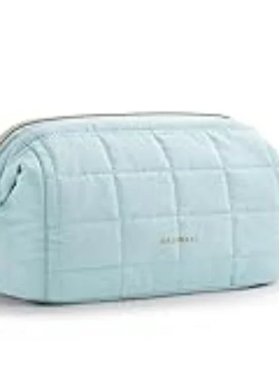 BAGSMART Makeup/Toiletry Travel Bag, Light Blue, NWOT