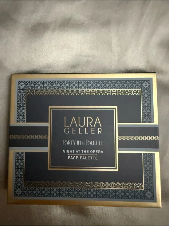 Laura Geller Black and Gold Face Palette - Night At The‎ Opera