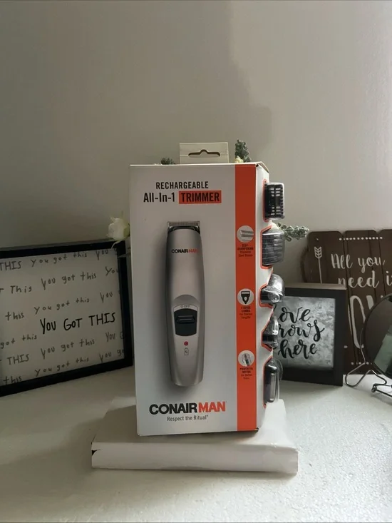 Rechargeable All-In-1 Trimmer in Silver