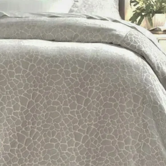 Animal Print Queen Bedding Set Giraffe Duvet 4 Pillow Shams Home Decorator Beige