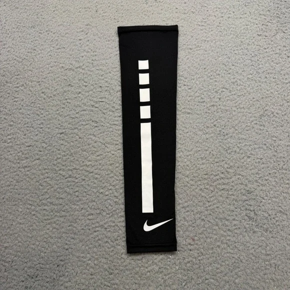 Nike Pro Elite Unisex OS Black White Basketball Single Arm Compression Sleeve