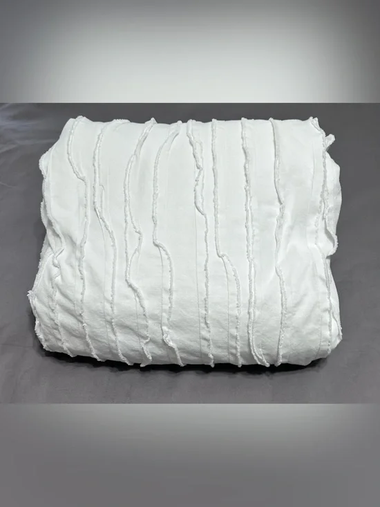 RARE Pottery Barn Camille Queen Duvet White Voile 100% Cotton Button Closure