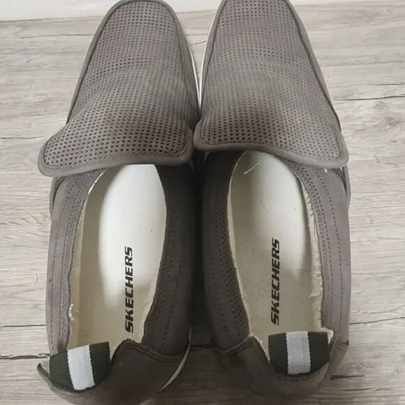 Skechers SN 62240 GRY Leather Upper Balance Slip-On Gray Men's Shoes Size 12