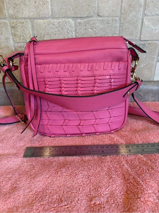 Pink Woven Crossbody Bag - Stylish Everyday Women’s Bag