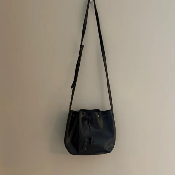 Old Navy Classic Black Crossbody Bag