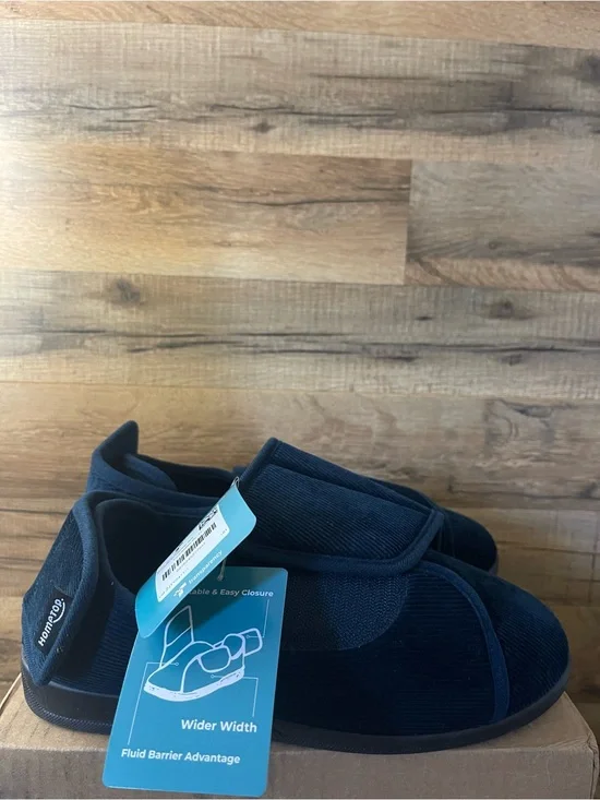 Home Top Mens Size 10 Navy Corduroy Adjustable Hook & Loop Memory Foam Slippers