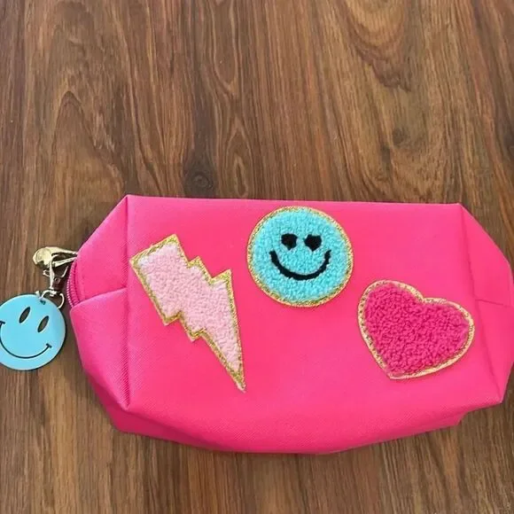 Adorable pink patch smiley face heart tufted pouch make up bag cosmetic case