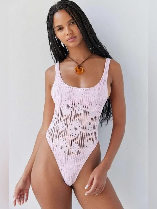 NWOT Frankie’s Bikinis X Pamela Anderson Pamela One Piece Swimsuit Size Medium