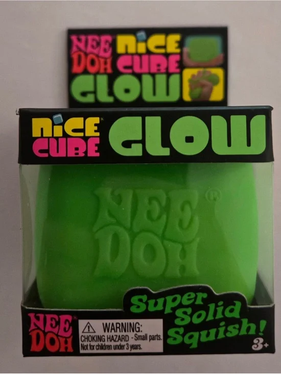 NEEDOH Nice Cube Glow Super Solid Squish - Green