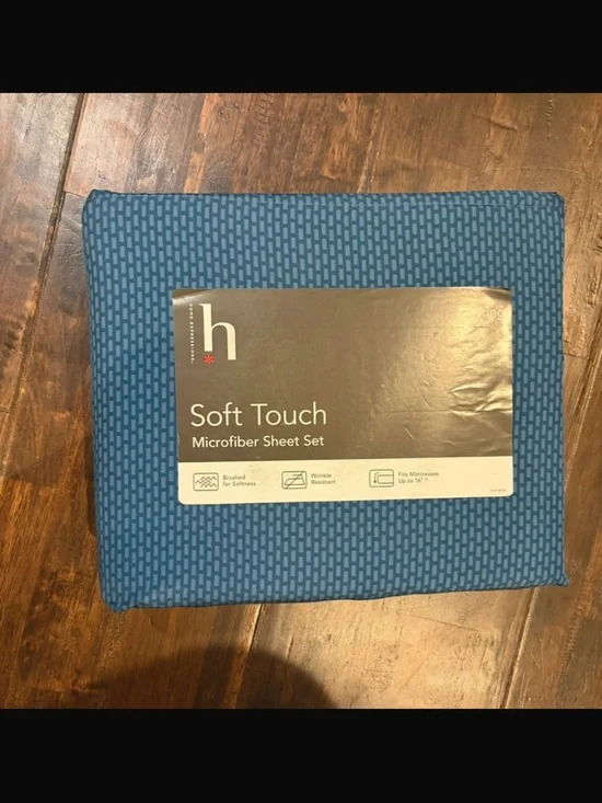 by Home Soft Touc Blue Microfiber Seet Set