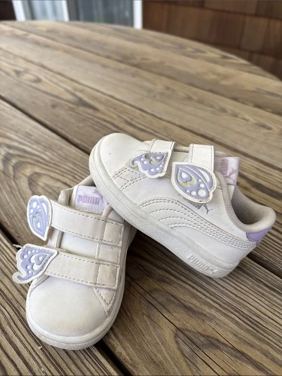 Puma Kids White & Lavender Butterfly Velcro Sneakers, 5
