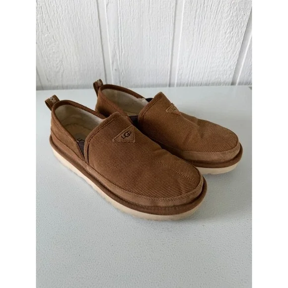 UGG Slip-On Corduroy Loafers Chestnut Brown Mens 8 Cozy Cabincore