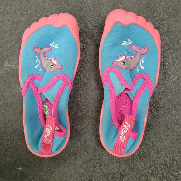 Kids water shoes