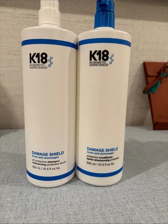 Damage Shield Shampoo & Conditioner Set - White and Blue