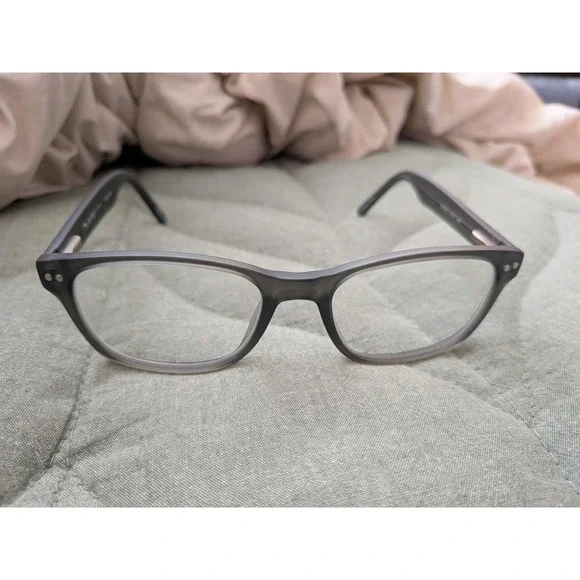 Lantis Optical Eyeglasses Frames Grey Rectangular DG0823 L7015 52-18-140 GRY‎