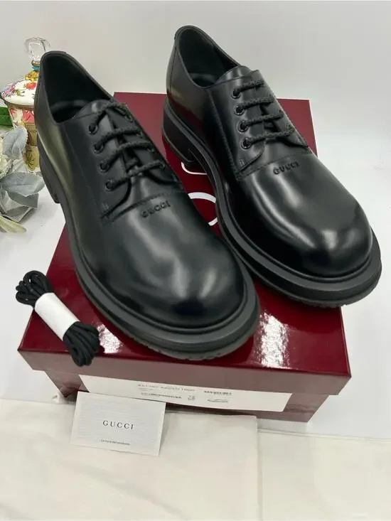 Men's Gucci Leather lace up, Derby shoes size 12 fits 12.5 US made in Italy