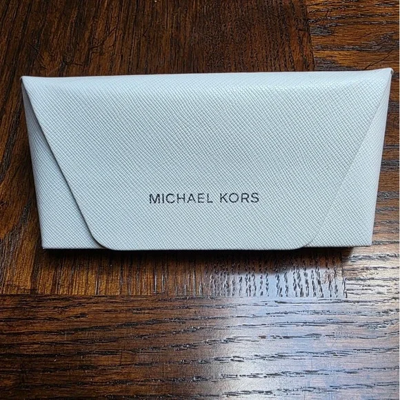 Michael Kors White Saffiano Sunglasses Case‎ Hard Shell with Cleaning Cloth
