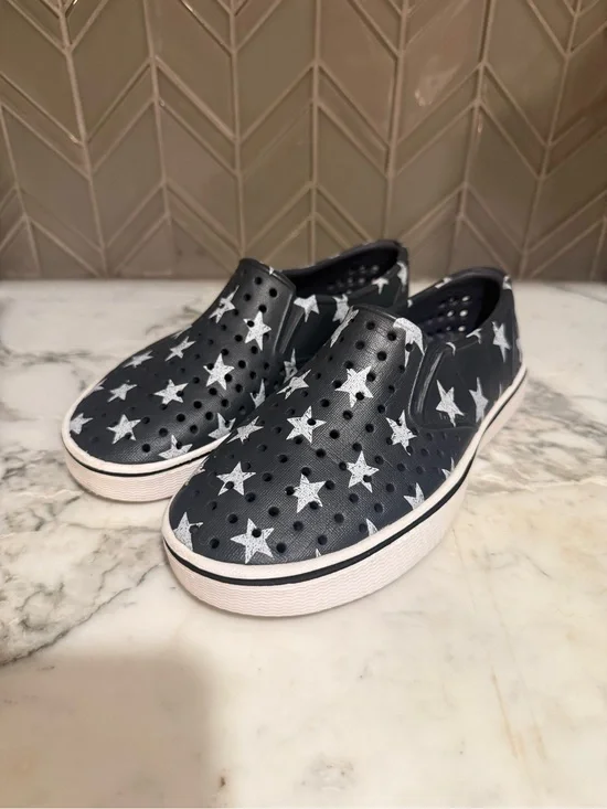 $14 ADD ON native navy blue water shoes stars 1‎ crocs adidas nike