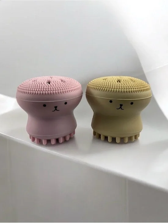 Silicone Face Cleansing Brush – 1 Piece (New | Pink or Beige)
