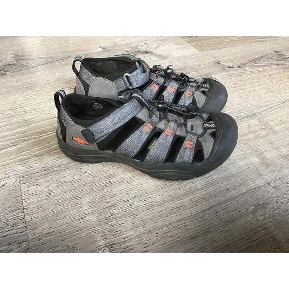 Keen Newport H2 Youth Size 4 Sandals Water Hiking Shoes Gray 1026277