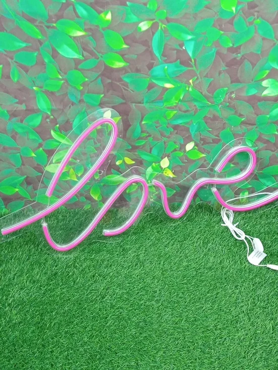 🏠🍒 Pink 'Love' Neon Sign LED Wall Décor