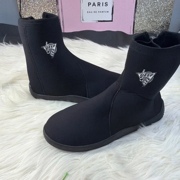 Deep Sea Size 11 Stretch Boots. Zip Up‎ Black Scuba Snorkeling.black New