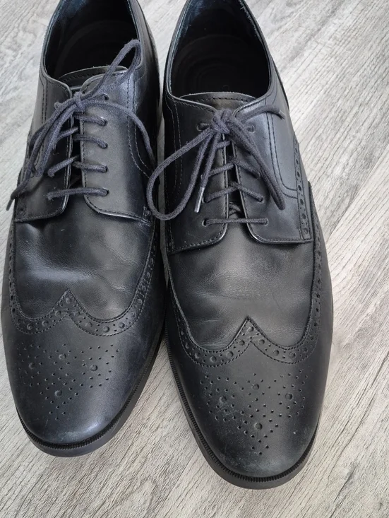 Cole Haan Black Leather Wingtip Oxford Shoes