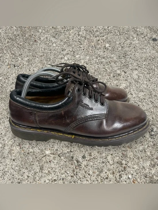 DR MARTENS vintage 90s derby shoes