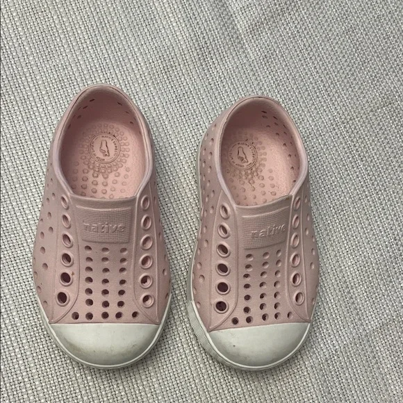 Native Shoes Kids Slip-On Sneakers in Light Pink and White