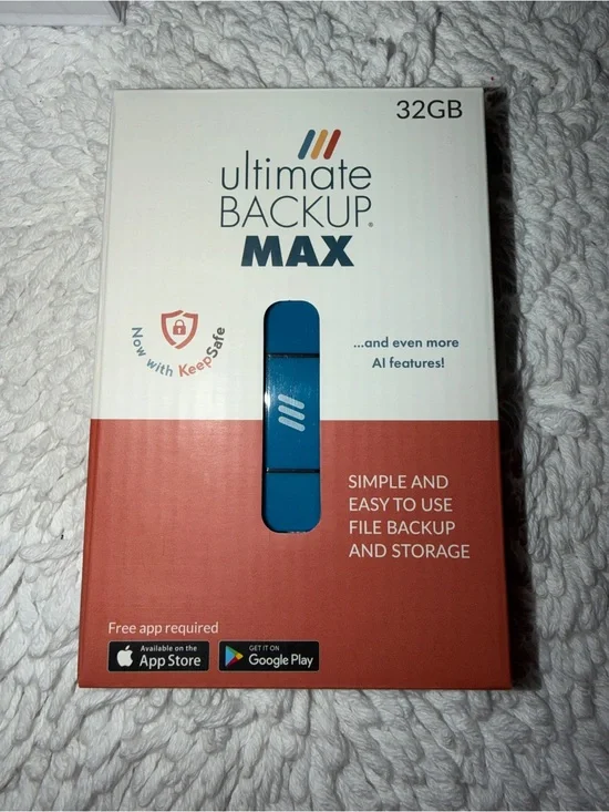 Ultimate Backup Max 32GB Blue USB Flash Drive -