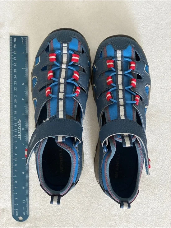 Merrell Kids Navy Blue and Red Closed-Toe Water Sandals