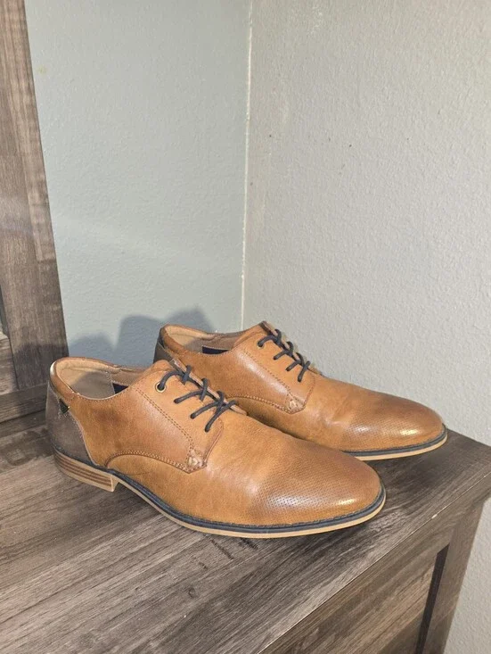 Men's Tan Leather Dress Shoes - Classic Lace-Up