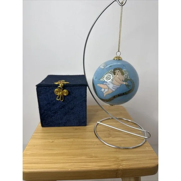Pier One Vintage Ornament Glass Ball Inside Painted Li Bien 2001 Cherub Dove Box