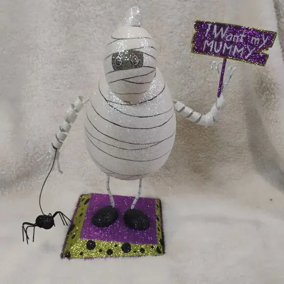 Pier 1 Imports HTF Glitter Mummy Figurine I Want My Mummy Sign Spider Halloween