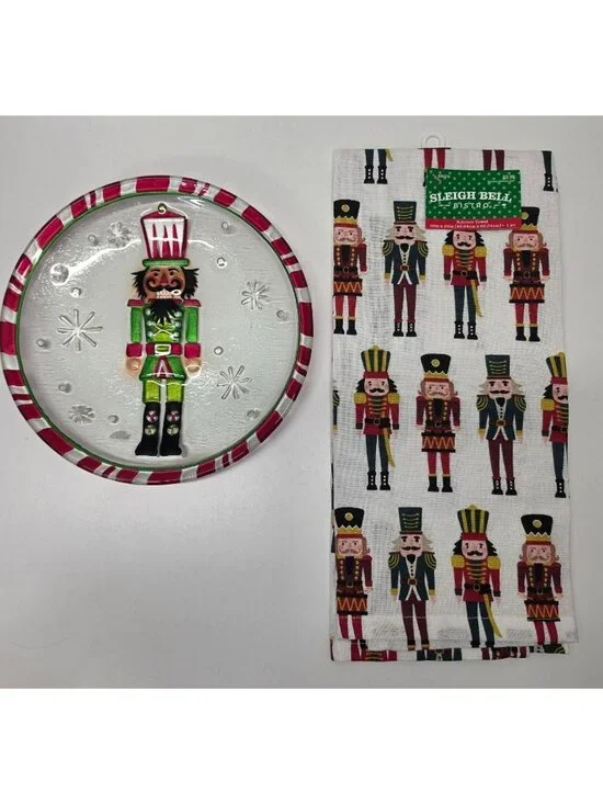 Pier 1 Nutcracker Glass Plate 8